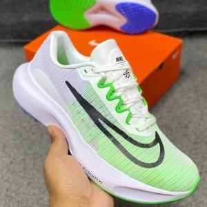 Nike Zoom FLY 5 White Green STRIKE
