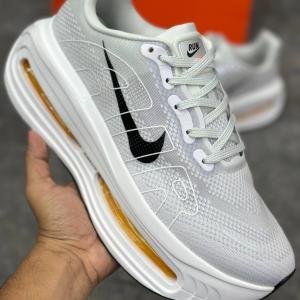 Nike Vomero Premium Sail Coconut Milk