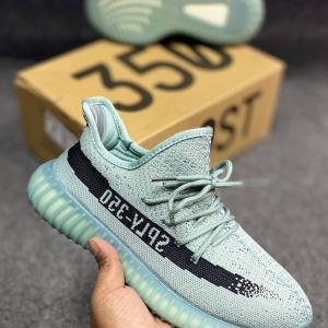 Yeezy Boost 350 V2 Salt